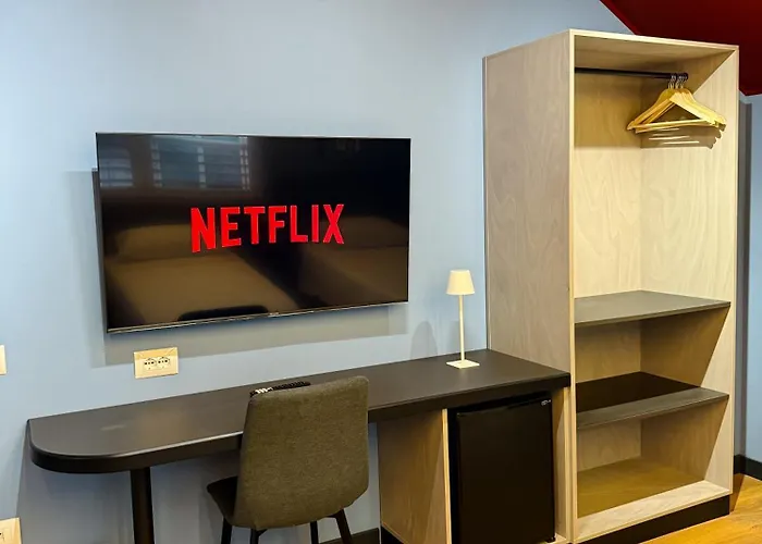 Days Free Parking Apartment Tirana