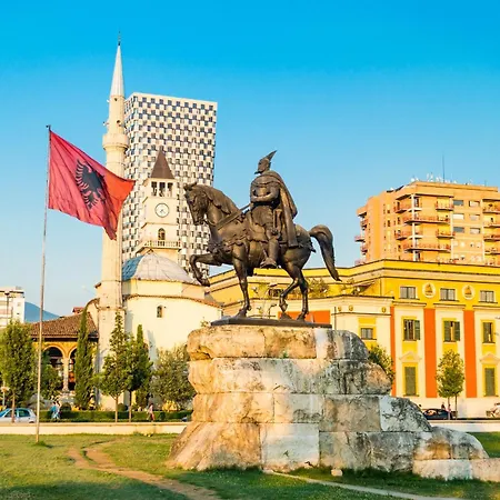 Tirana Days Free Parking Apartment Tirana