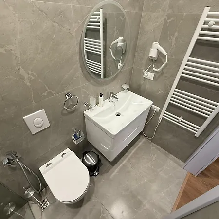 Days Free Parking Tirana